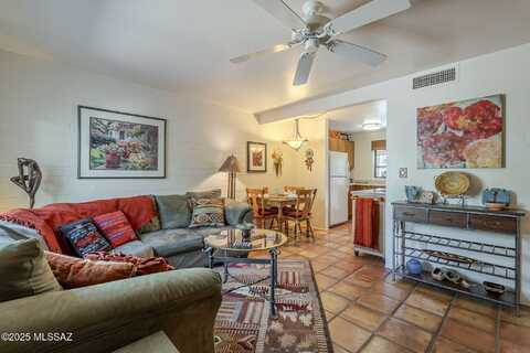 445 S Paseo Sarta, Green Valley, AZ 85614