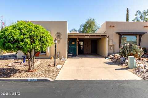 1379 W Camino Lucientes, Green Valley, AZ 85622