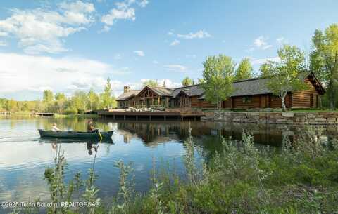 1525 S THUNDER Road, Wilson, WY 83014