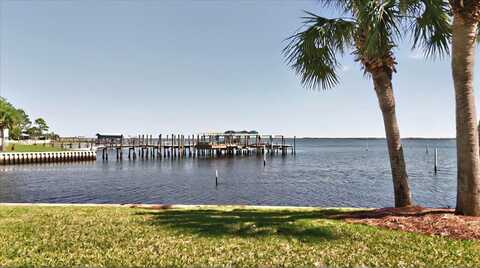 25 Mashes Sands Road unit: D, Panacea, FL 32346