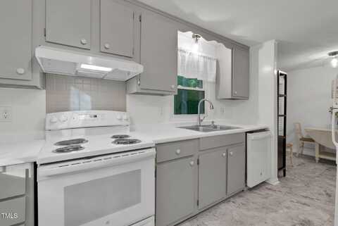 1332 Stallings Road, Chapel Hill, NC 27516