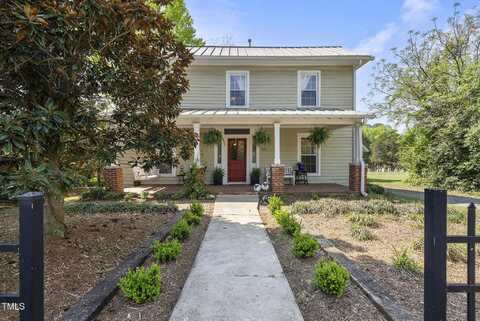 205 W Moore Street, Apex, NC 27502