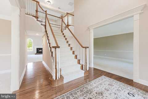 17937 MANASSAS GAP COURT, HAMILTON, VA 20158