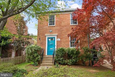 4521 CLARK PLACE NW, WASHINGTON, DC 20007