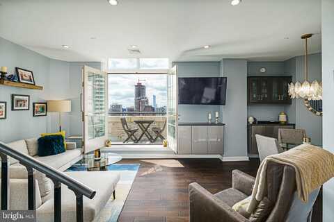 111 S 15TH STREET, PHILADELPHIA, PA 19102