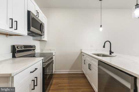 2312 N FAIRHILL STREET, PHILADELPHIA, PA 19133
