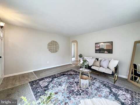 1817 CHESLEY ROAD, YORK, PA 17403
