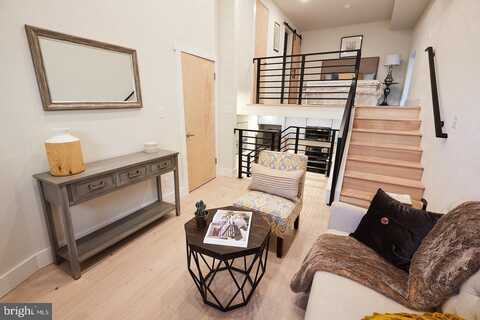 1238 E MONTGOMERY AVENUE, PHILADELPHIA, PA 19125