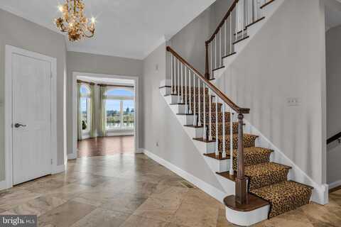 523 BRIDGEVIEW DRIVE, LEMOYNE, PA 17043