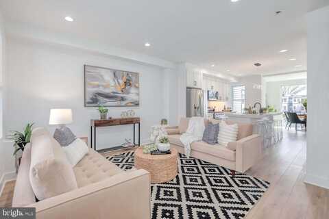 810 MADISON STREET NW, WASHINGTON, DC 20011