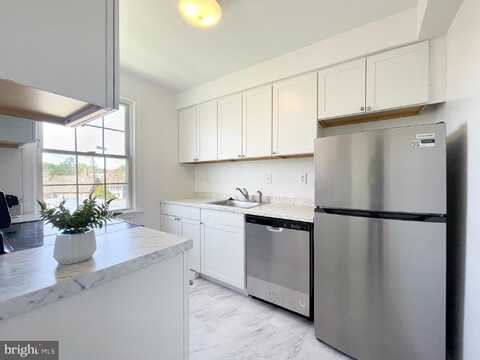 2135 SUITLAND TERRACE SE, WASHINGTON, DC 20020