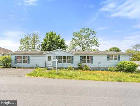 402 FORDHOOK, DOYLESTOWN, PA 18901