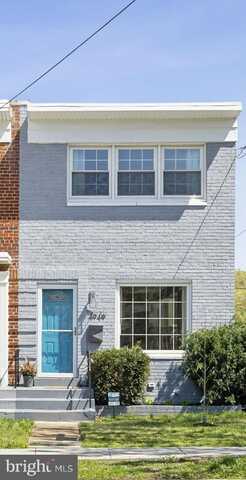 4949 SARGENT ROAD NE, WASHINGTON, DC 20017