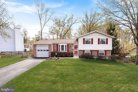 908 E ROANOKE ROAD E, STERLING, VA 20164