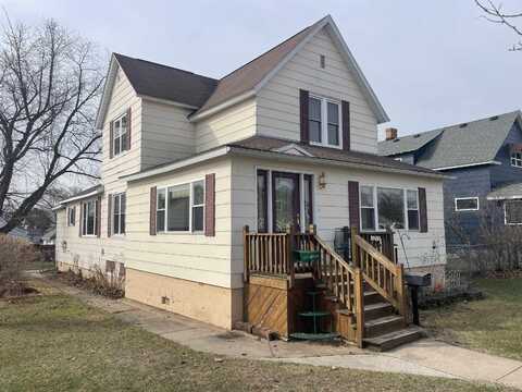 1215 Dakota, Gladstone, MI 49837