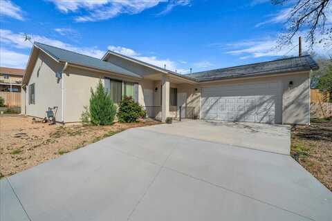 38 W Judd LN, Hurricane, UT 84737