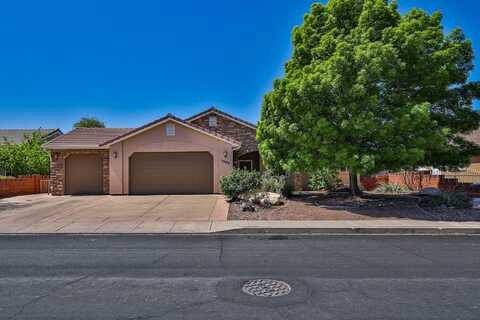 1092 S Shinob Kibe DR, Washington, UT 84780