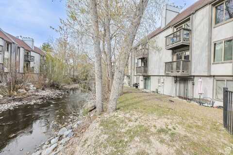 440 E CREEKSIDE, Murray, UT 84107