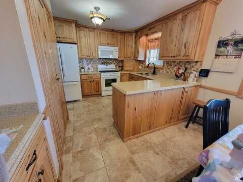 175 E 300 N, Santaquin, UT 84655