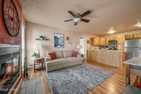 2700 S White Mountain Road, Show Low, AZ 85901