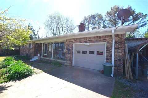 1631 Bryan ST, Westville, OK 74965