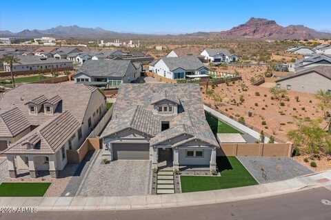 5860 E Sanford Street, Mesa, AZ 85215