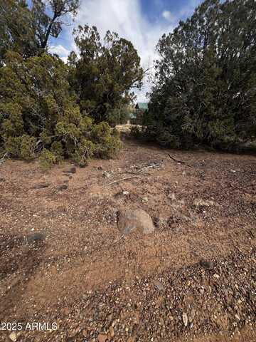 8330 Skyline Drive, Show Low, AZ 85901