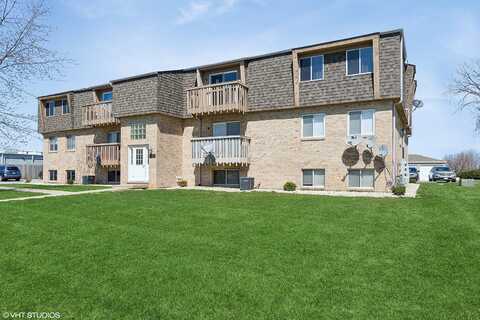 2390 Bicentennial Avenue, Crest Hill, IL 60403