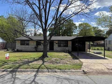 2105 Arkansas Ave., Conway, AR 72034