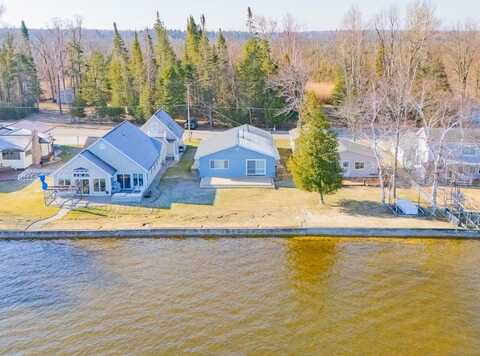 1022 1/2 IROQUOIS AVENUE, PRUDENVILLE, MI 48651