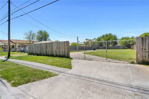 517 Scotland Drive, Corpus Christi, TX 78418