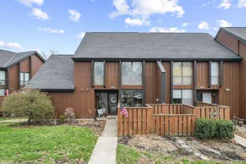 4765 Smoketalk Lane, Westerville, OH 43081
