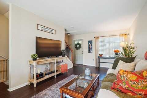 707 Lazelle Road, Westerville, OH 43081