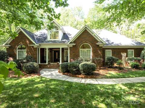 9101 Oak Bluff Court, Marvin, NC 28173