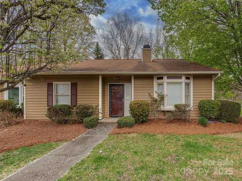 8300 Summerglen Circle, Charlotte, NC 28227