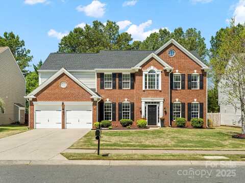 7822 Noland Woods Drive, Charlotte, NC 28277