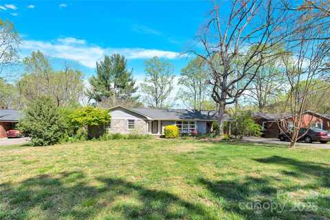 611 Greenway Drive, Statesville, NC 28677
