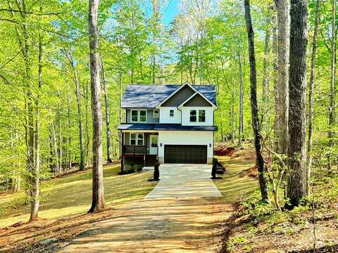 176 Forest Creek Drive, Statesville, NC 28625