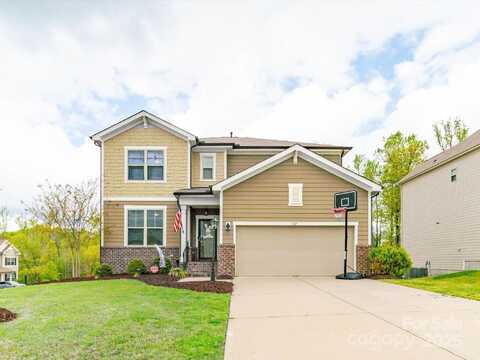 807 Oak Manor Drive SE, Concord, NC 28025