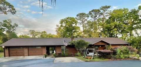809 14th St, Chiefland, FL 32626