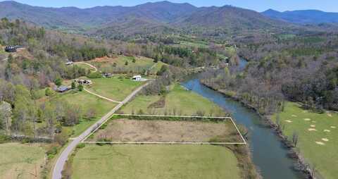 Rose Creek Rd, Franklin, NC 28734