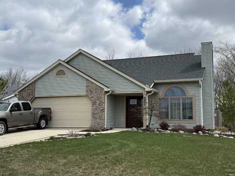 2126 Glen Hollow Drive, Auburn, IN 46706