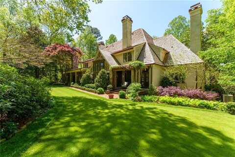 2167 Wesley Road NW, Atlanta, GA 30327