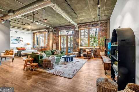3235 Roswell, Atlanta, GA 30305