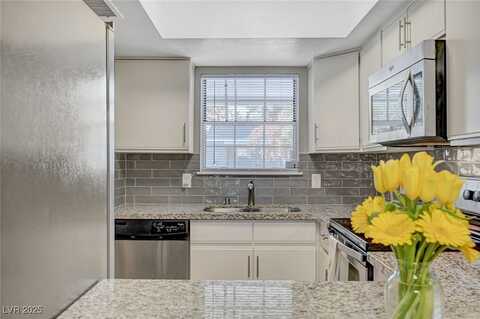 3823 S Maryland Parkway, Las Vegas, NV 89119