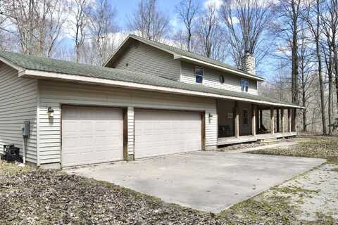 8668 N Anne Dr, Walkerville, MI 49459