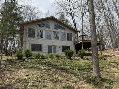 6876 W Twin Lake Drive, Irons, MI 49644