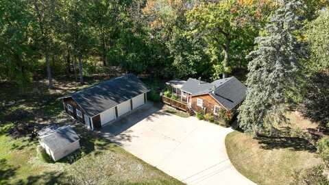 306 Eubank Street, Novi, MI 48377
