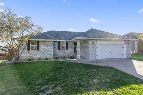 414 W Chestnut Road, Nixa, MO 65714