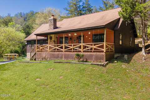 833 Union Hill Drive, Sevierville, TN 37876